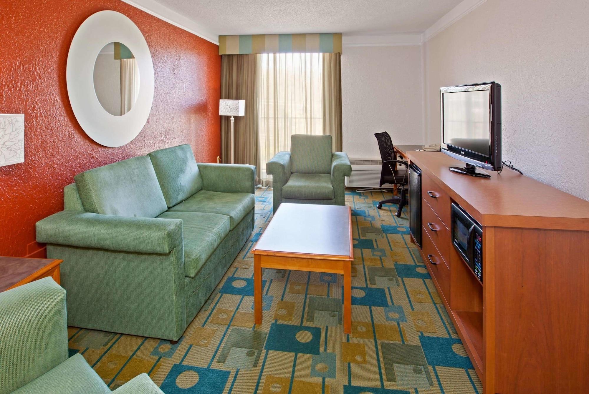 La Quinta By Wyndham Nashville Airport/Opryland Ngoại thất bức ảnh